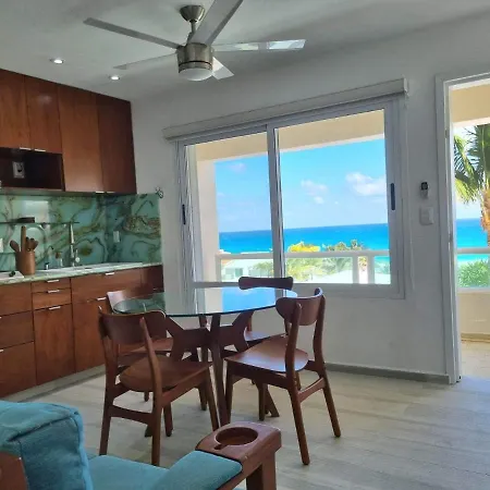 Ocean Turtle Nest, Boutique Beach Apartment